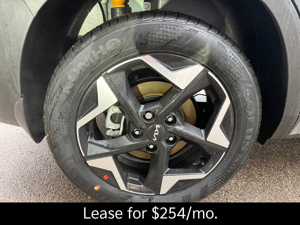 New 2026 Kia Seltos S image 12