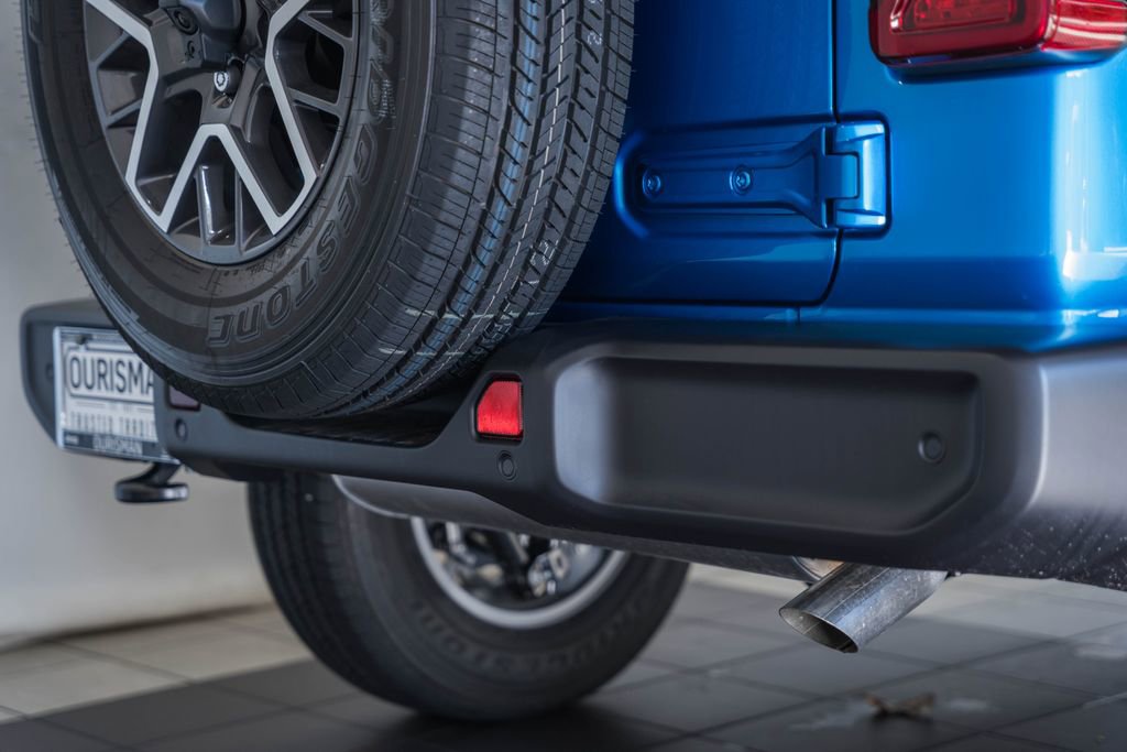 New 2026 Jeep Wrangler Sahara image 7