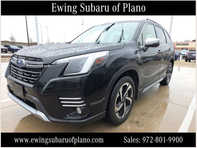 Used 2022 Subaru Forester Touring image 1