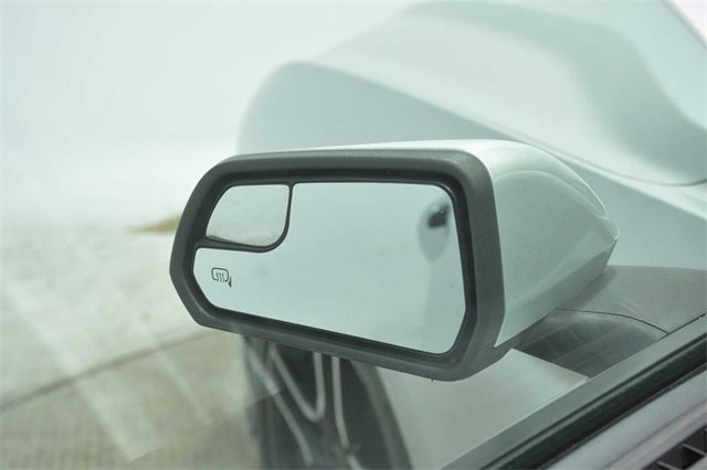 Used 2022 Ford Mustang Premium image 17