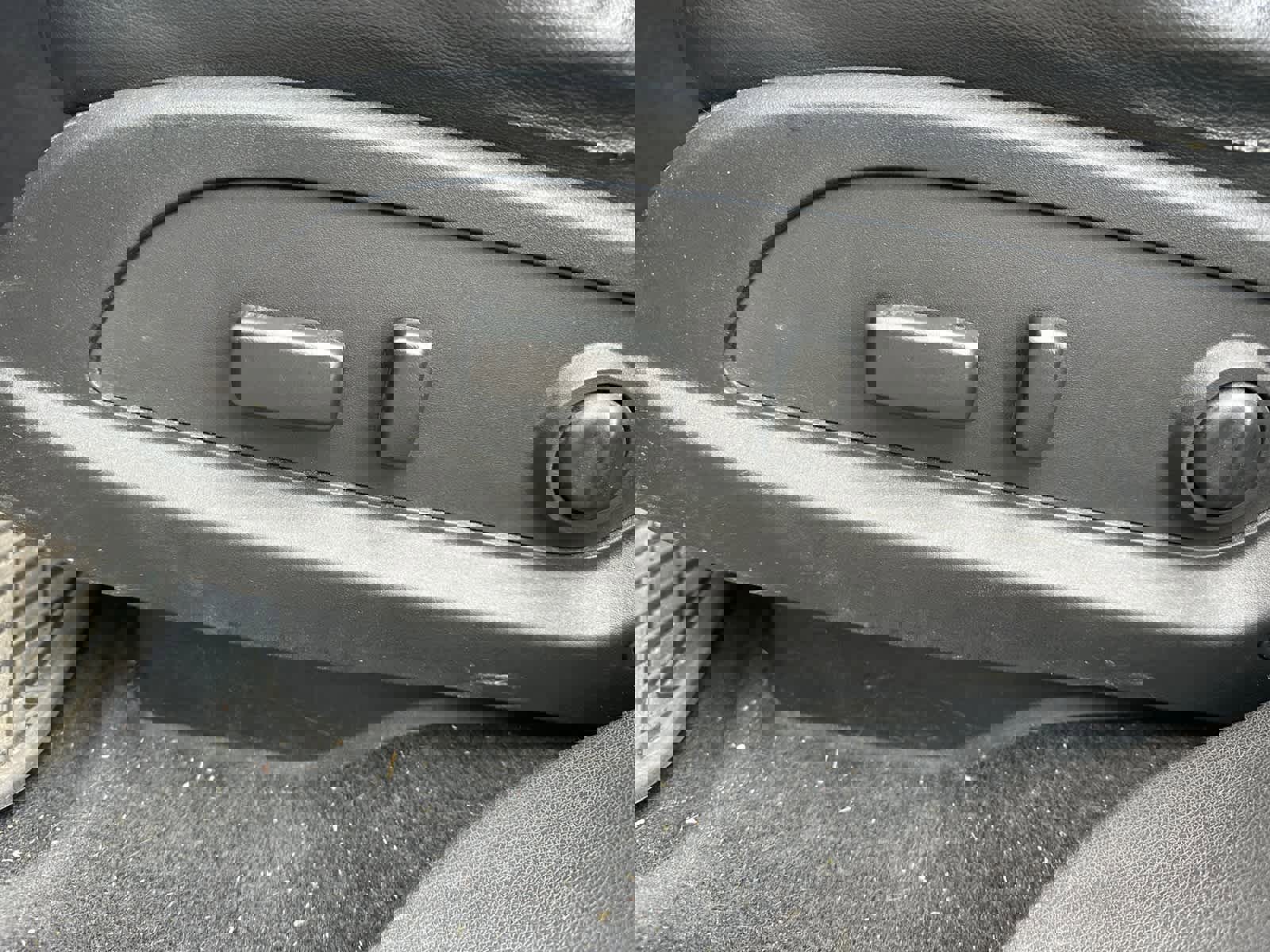 Used 2016 GMC Acadia Denali image 17