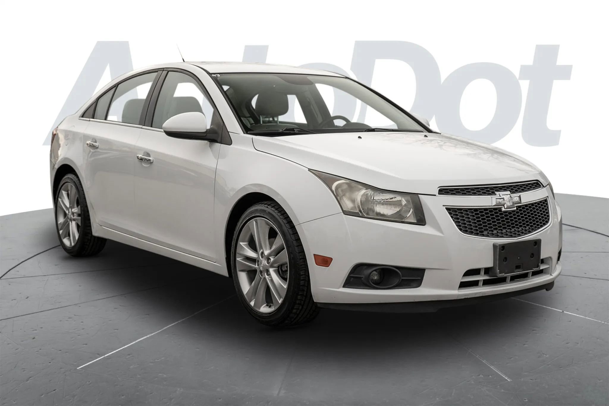 Used 2013 Chevrolet Cruze LTZ FWD image 4
