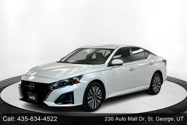Used 2023 Nissan Altima 2.5 SV