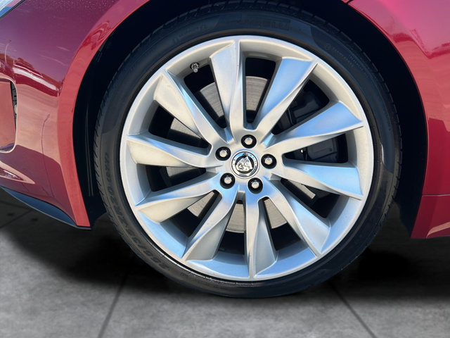 Used 2014 Jaguar F-TYPE S RWD image 25