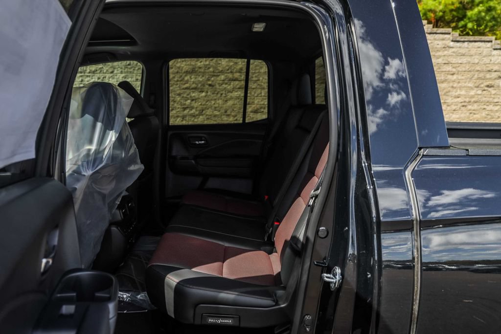 New 2026 Honda Ridgeline Black Edition image 10