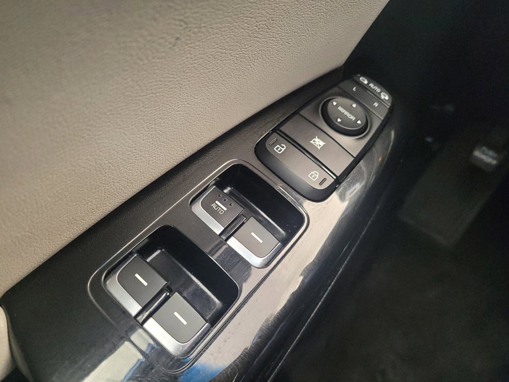 Used 2019 Kia Sportage EX w/ EX Sport Appearance Package AWD/4WD image 27