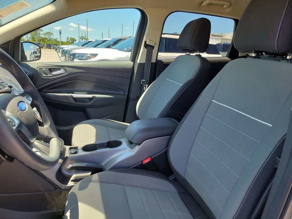 Used 2015 Ford Escape SE image 18