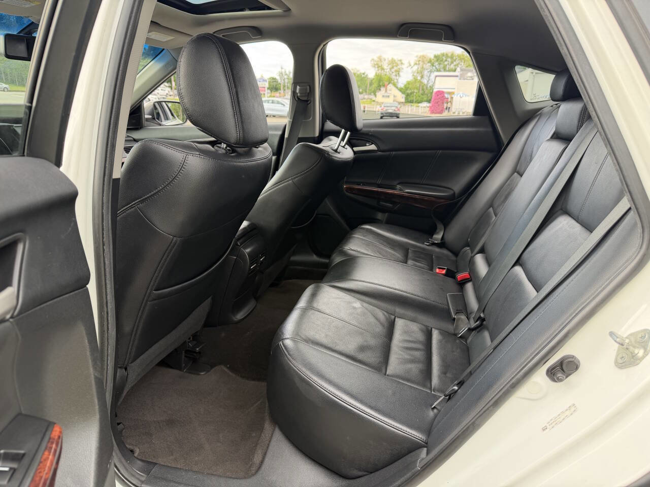 Used 2012 Honda Crosstour EX-L image 11