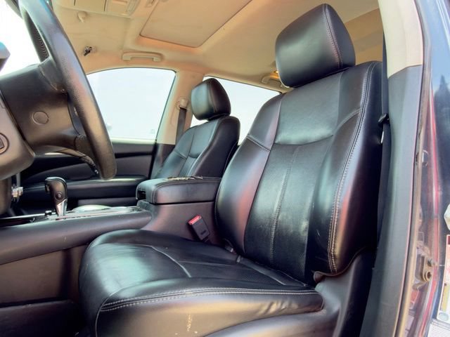 Used 2015 Nissan Pathfinder Platinum FWD image 13