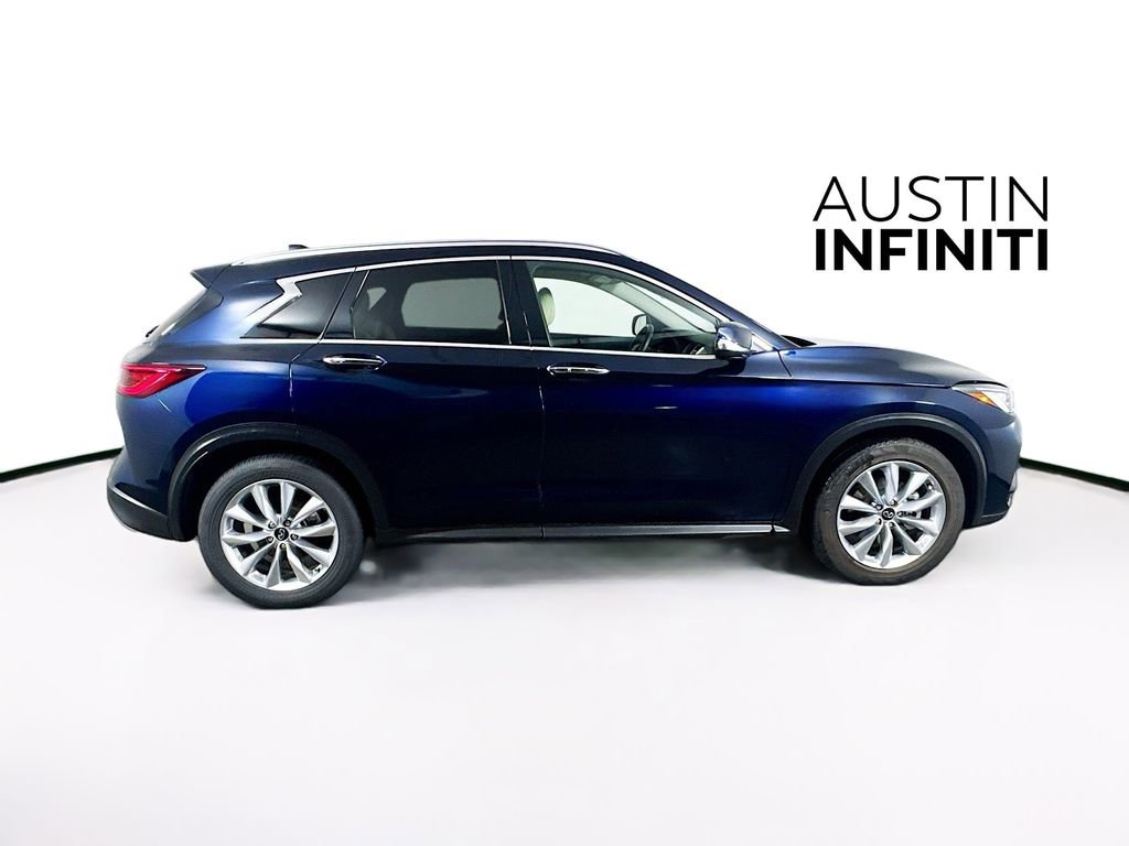 Used 2022 INFINITI QX50 Luxe FWD image 10