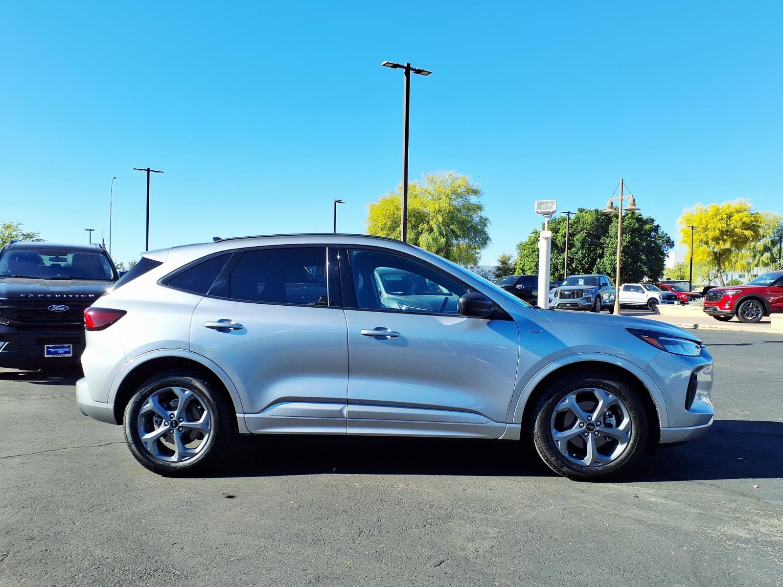 Certified 2023 Ford Escape ST-Line w/ Tech Pack #1 image 7