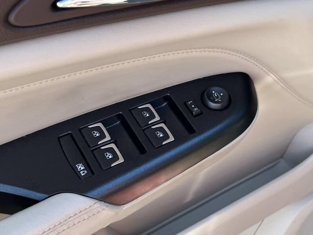 Used 2016 Cadillac SRX Performance w/ Driver Awareness Package AWD/4WD image 15