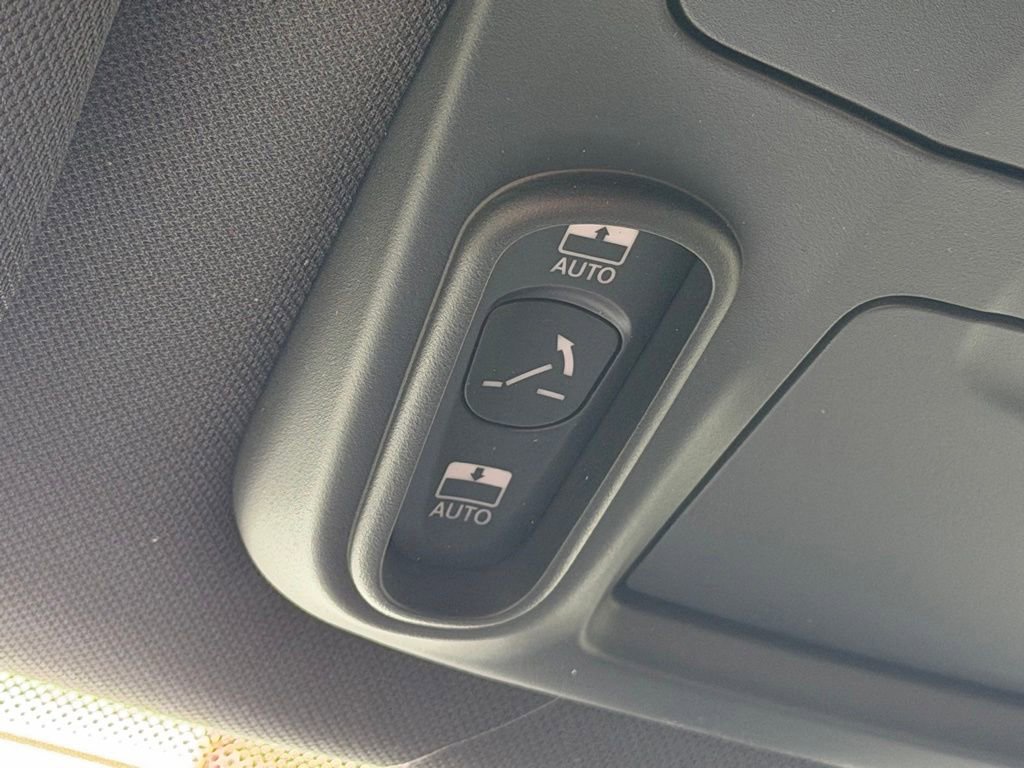 New 2027 Chrysler Pacifica Limited FWD image 29