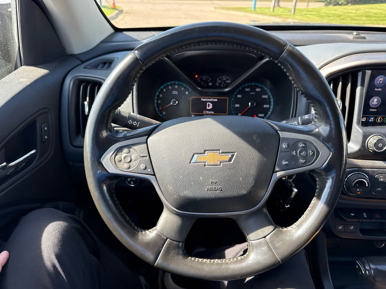 Used 2019 Chevrolet Colorado Z71 AWD/4WD image 11