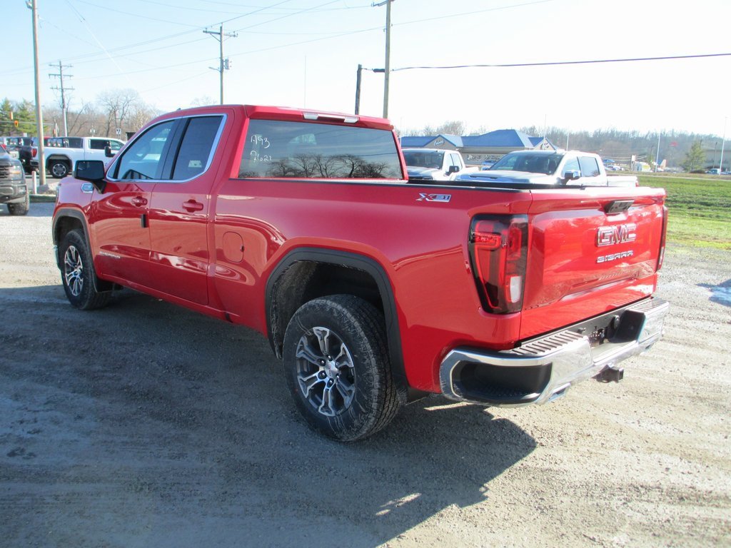 New 2026 GMC Sierra 1500 SLE image 8
