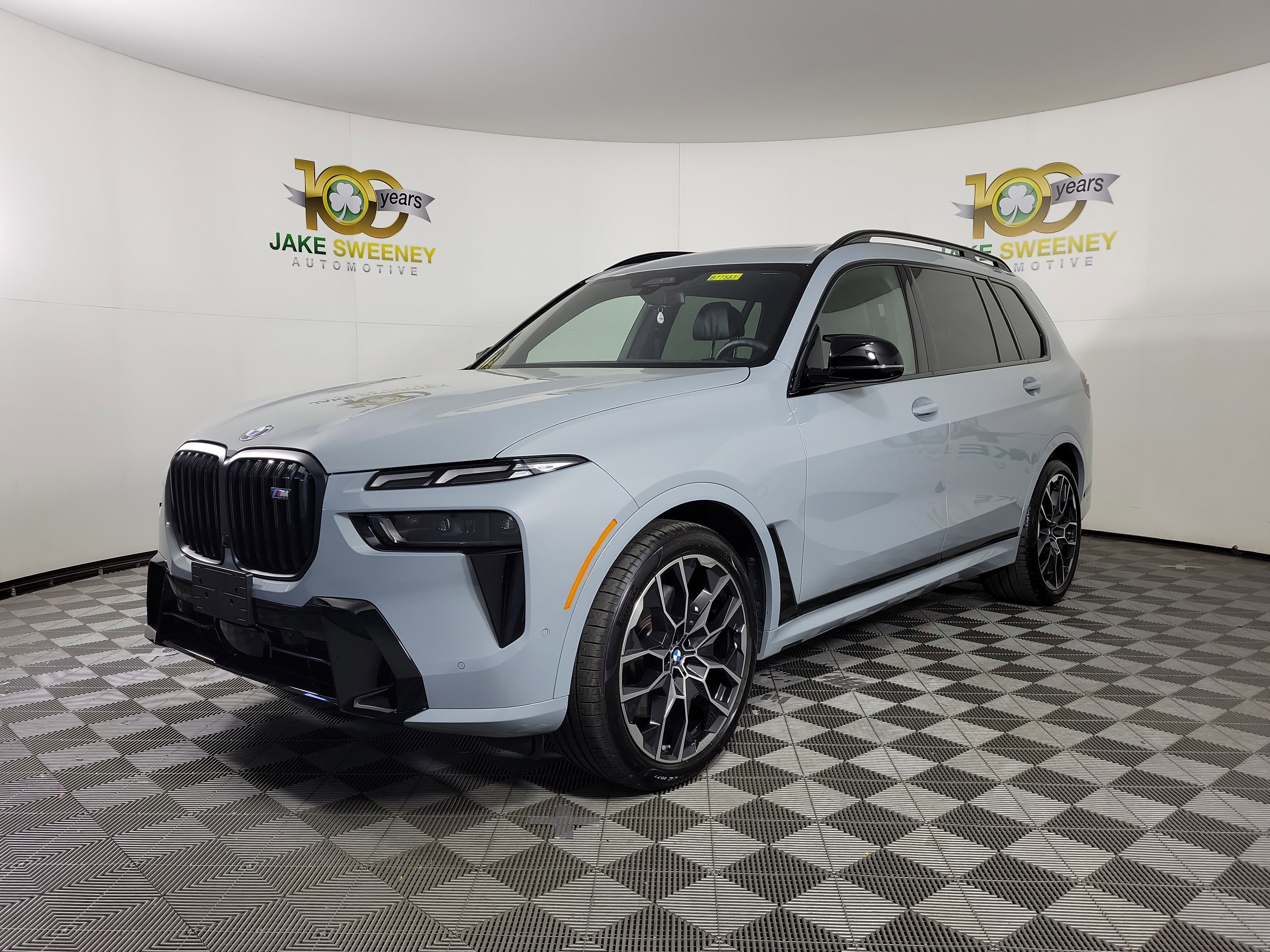 Certified 2026 BMW X7 M60i image 3