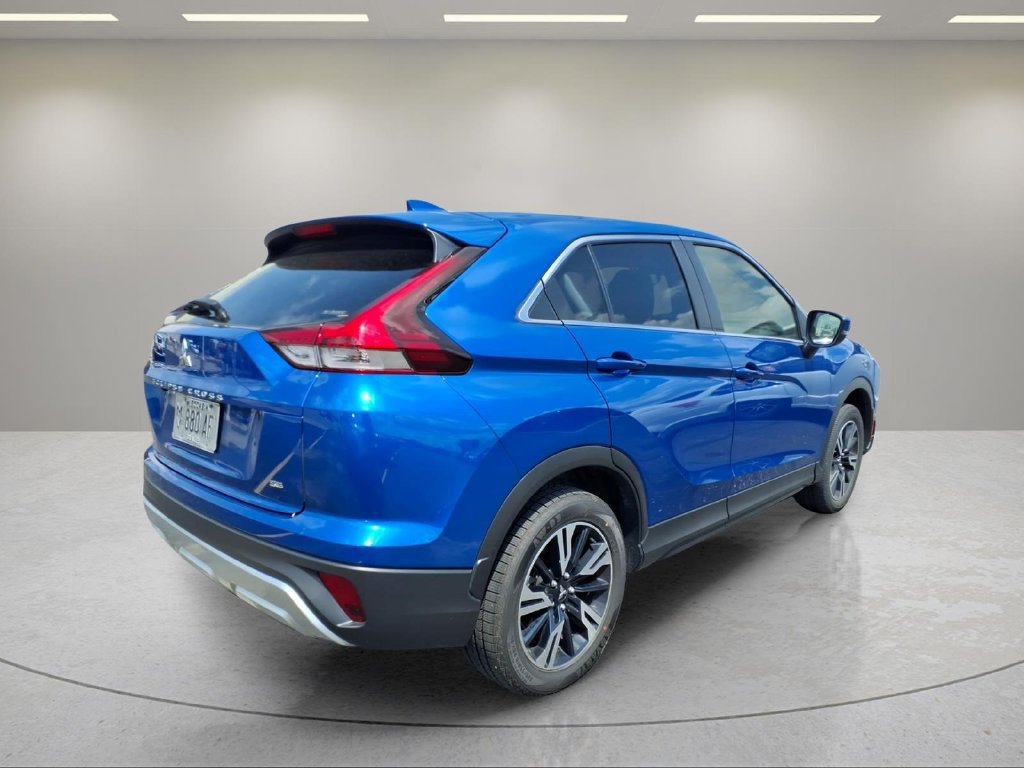 Used 2024 Mitsubishi Eclipse Cross SE AWD/4WD image 3