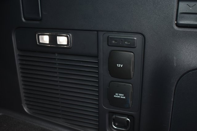 Used 2025 Ford Expedition Platinum w/ Stealth Performance Package image 44