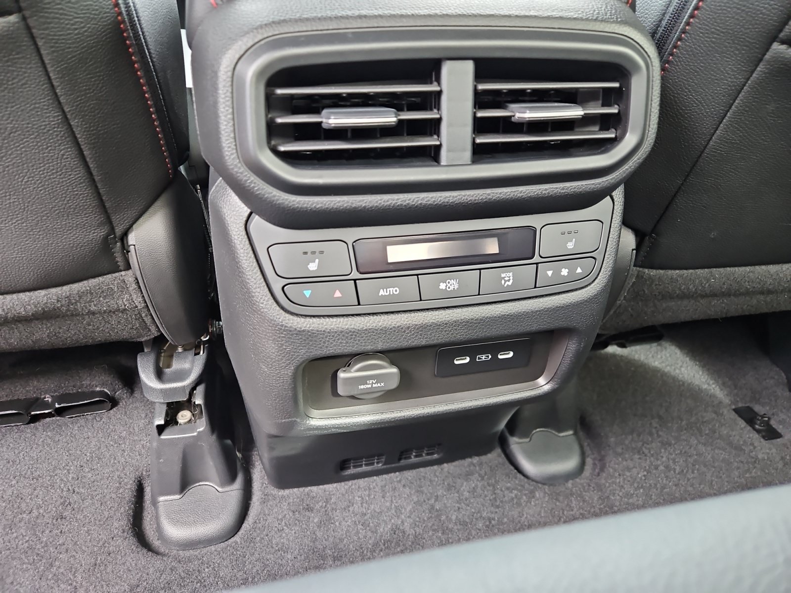 Used 2024 Honda Ridgeline Black Edition image 13