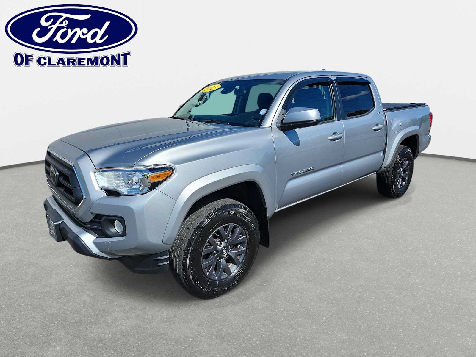 Used 2021 Toyota Tacoma SR5 AWD/4WD image 1