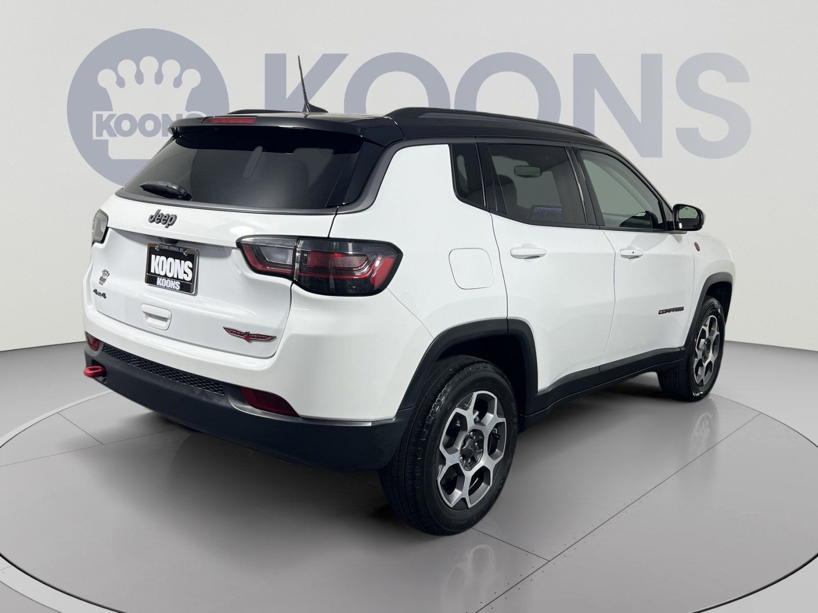 Used 2022 Jeep Compass Trailhawk w/ Trailhawk Elite Group AWD/4WD image 11