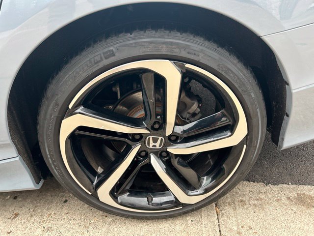 Used 2022 Honda Accord Sport image 32
