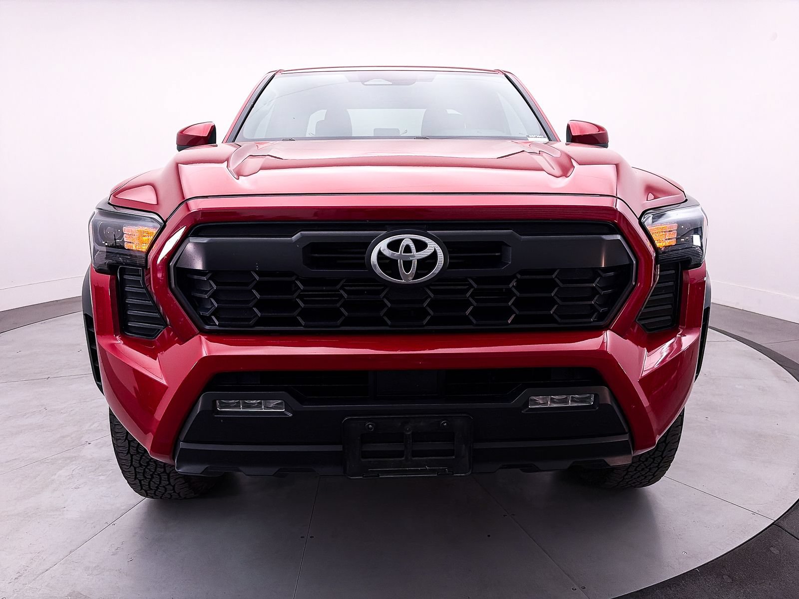 Used 2024 Toyota Tacoma TRD Off-Road AWD/4WD image 11