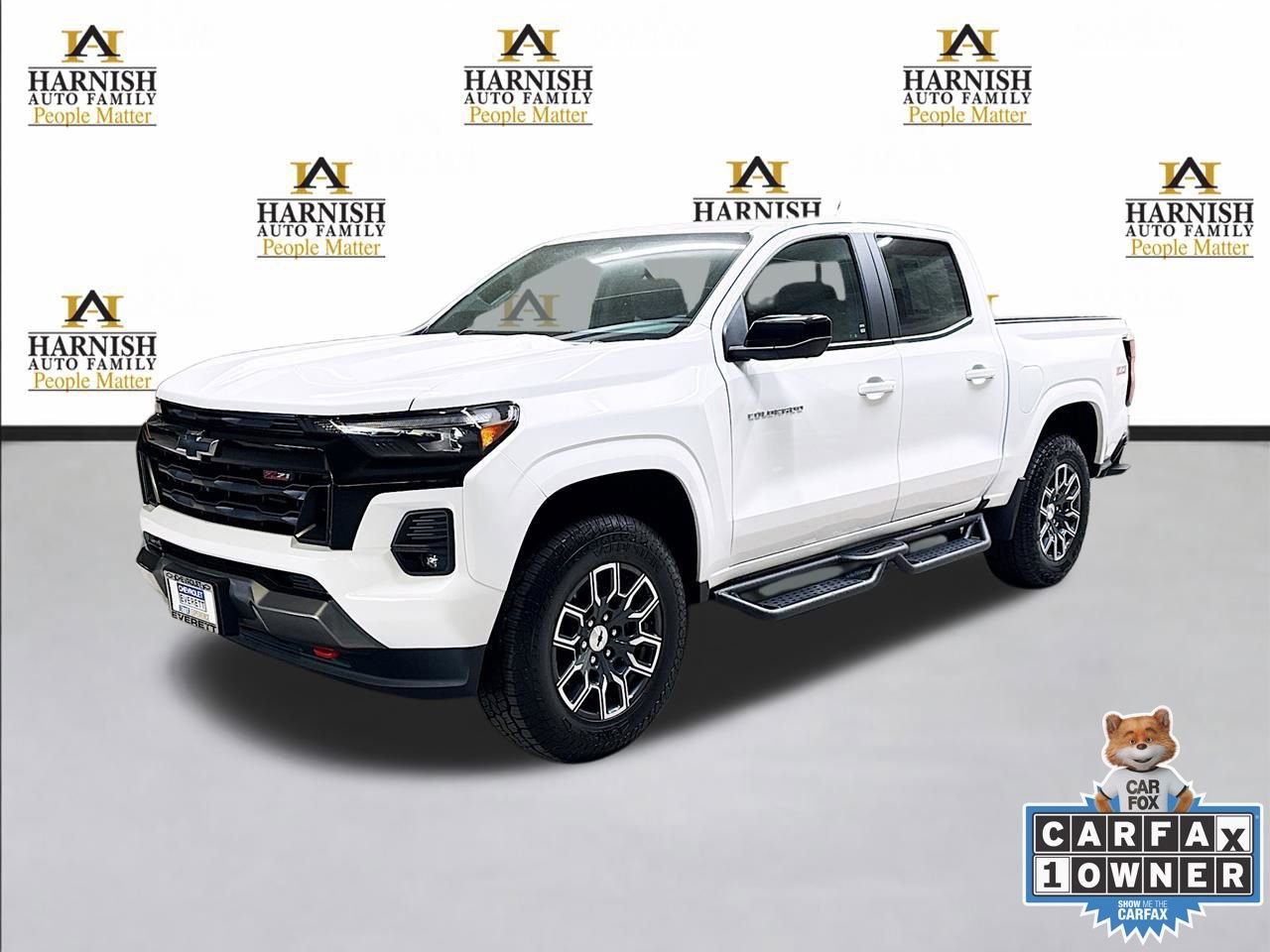 Used 2024 Chevrolet Colorado Z71 w/ Z71 Convenience Package 2