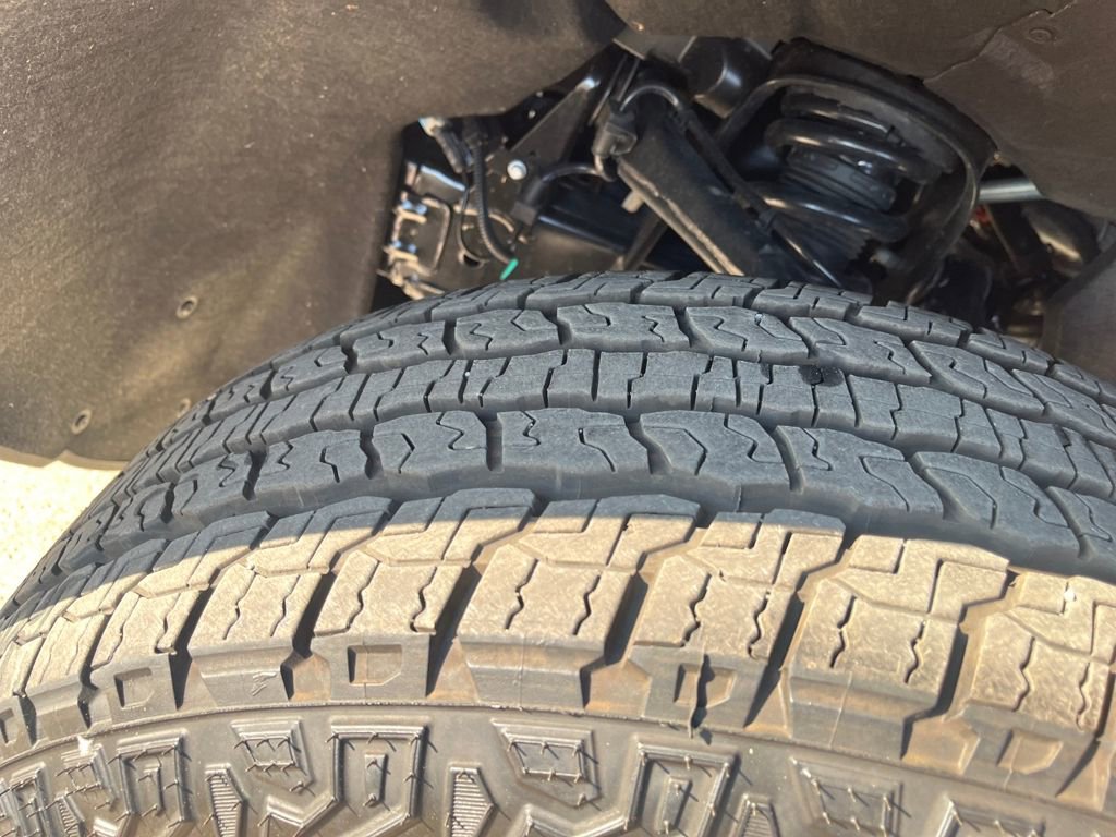 Used 2026 GMC Canyon Elevation w/ Convenience Package image 32