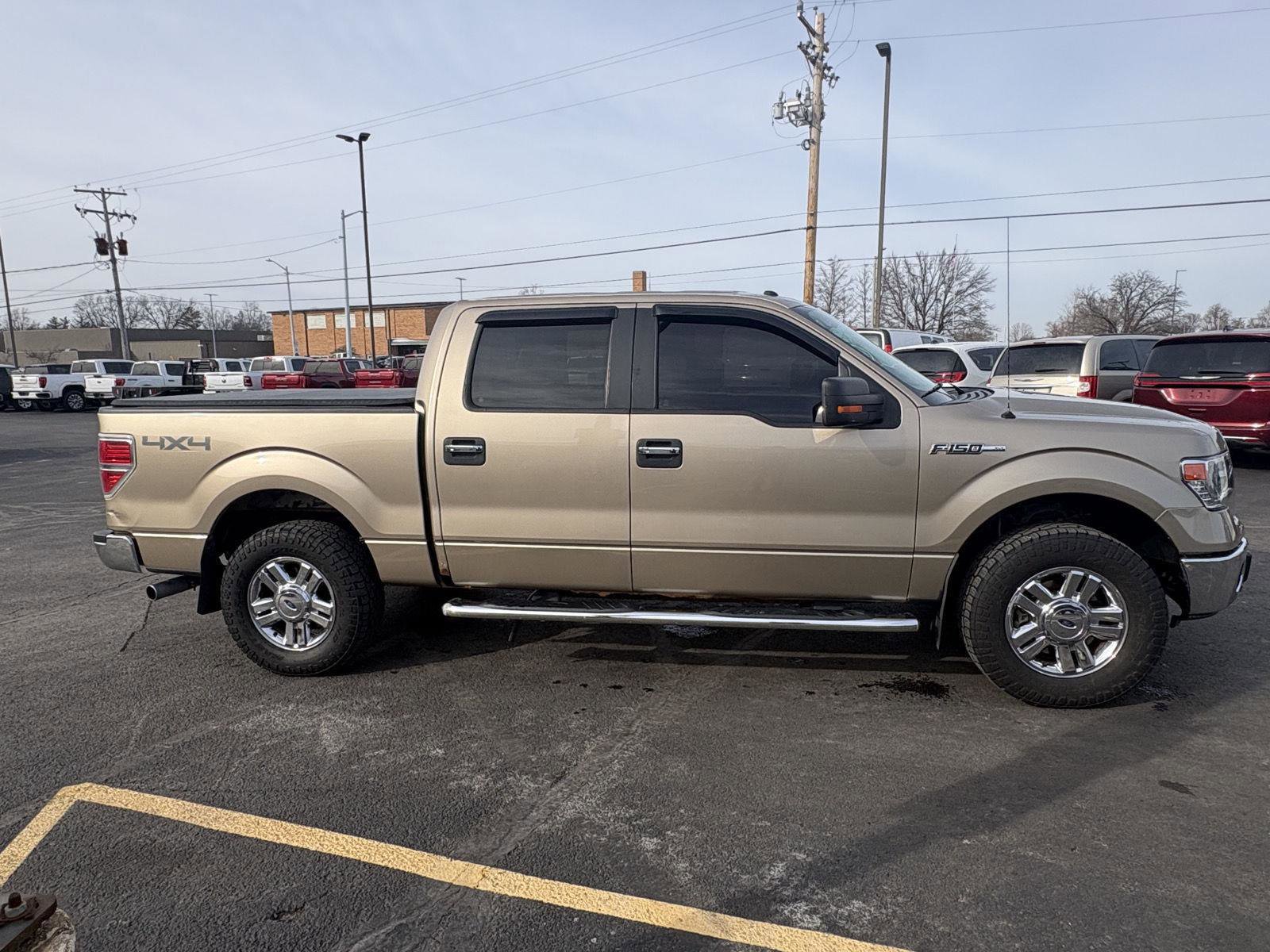 Used 2014 Ford F150 XLT w/ Equipment Group 302A Luxury image 9