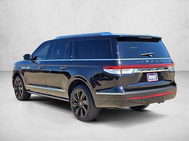 Used 2024 Lincoln Navigator L Reserve AWD/4WD image 8