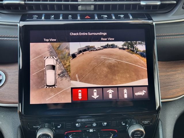 Certified 2022 Jeep Grand Cherokee Summit w/ Adv Protech Group IV RWD image 17