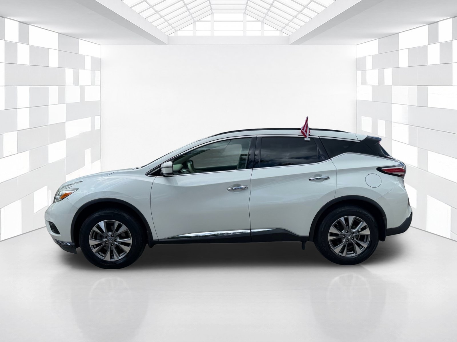 Used 2016 Nissan Murano SV FWD image 4