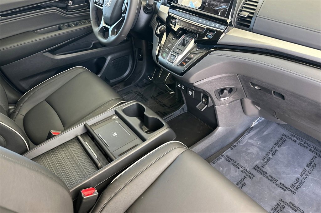 New 2026 Honda Odyssey Touring image 20