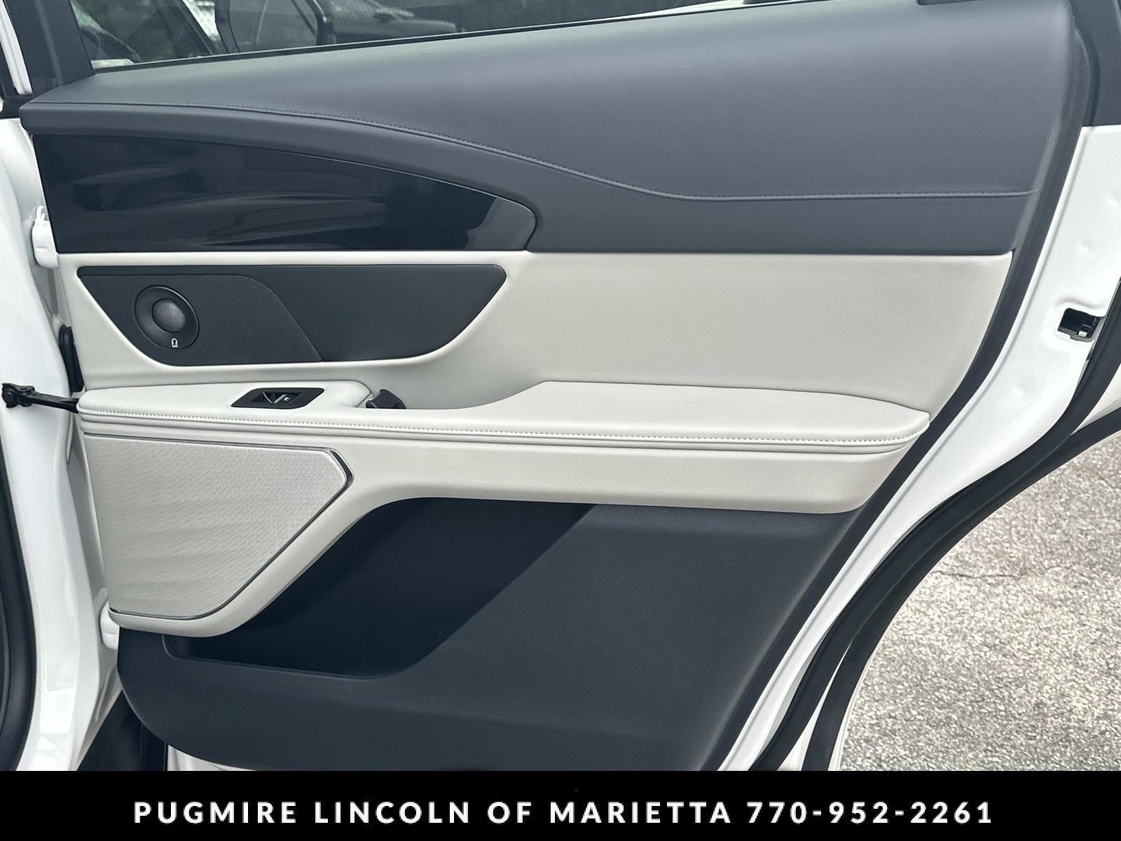 New 2026 Lincoln Nautilus Premier w/ Equipment Group 102A AWD/4WD image 16