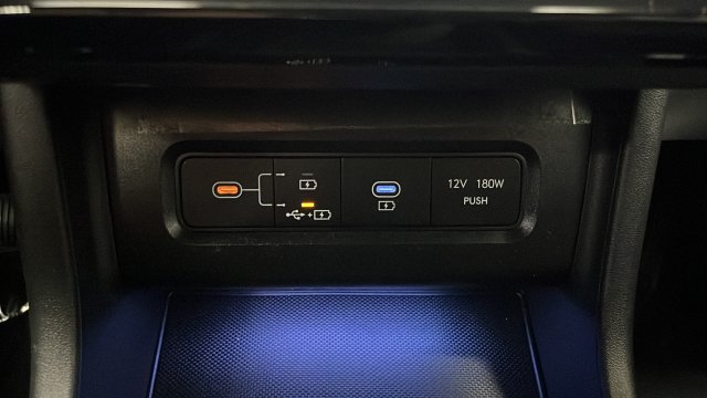 Used 2025 Hyundai Tucson SEL AWD/4WD image 37