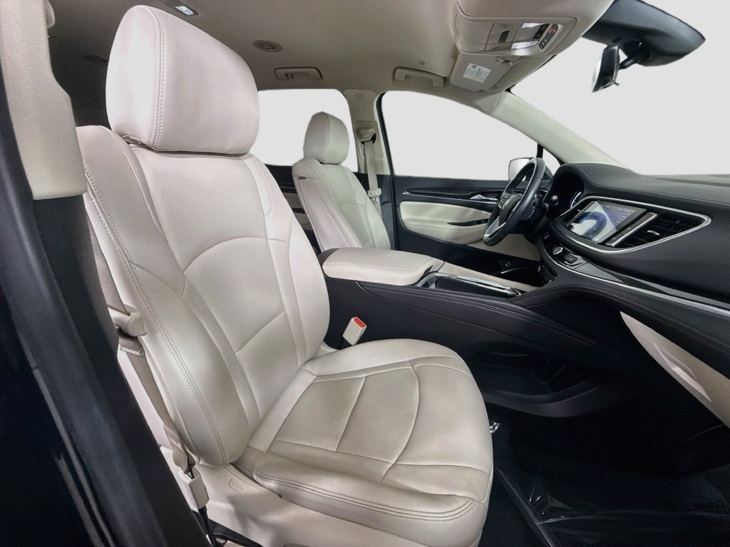 Used 2024 Buick Enclave Essence w/ Technology Package FWD image 28