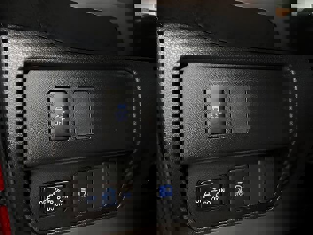 Used 2023 Toyota Tacoma SR5 w/ Technology Package AWD/4WD image 18