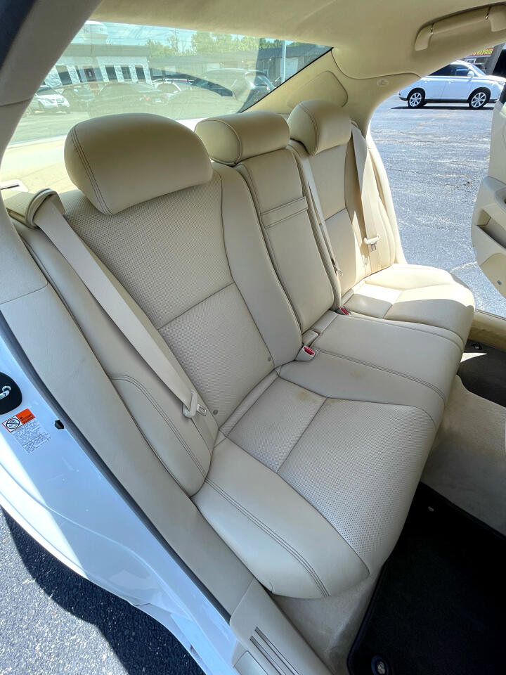 Used 2015 Lexus LS 460 Luxury image 17