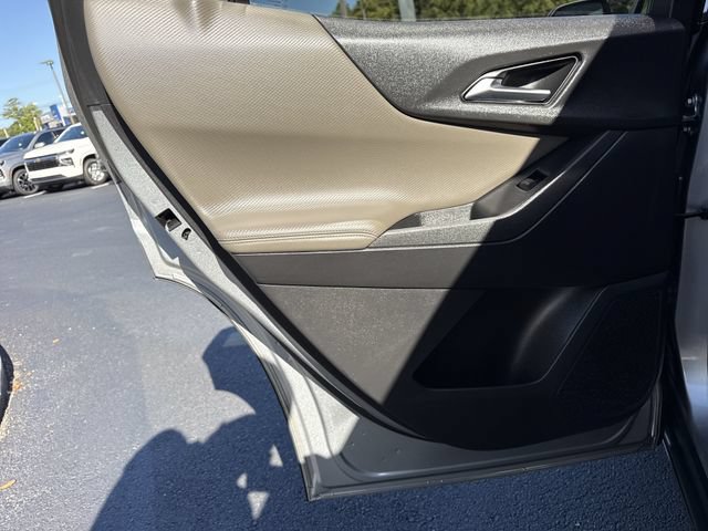 Used 2025 Chevrolet Equinox LT w/ Convenience Package II FWD image 34