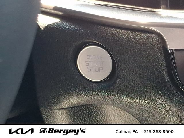 Certified 2025 Kia Sorento S AWD/4WD image 28