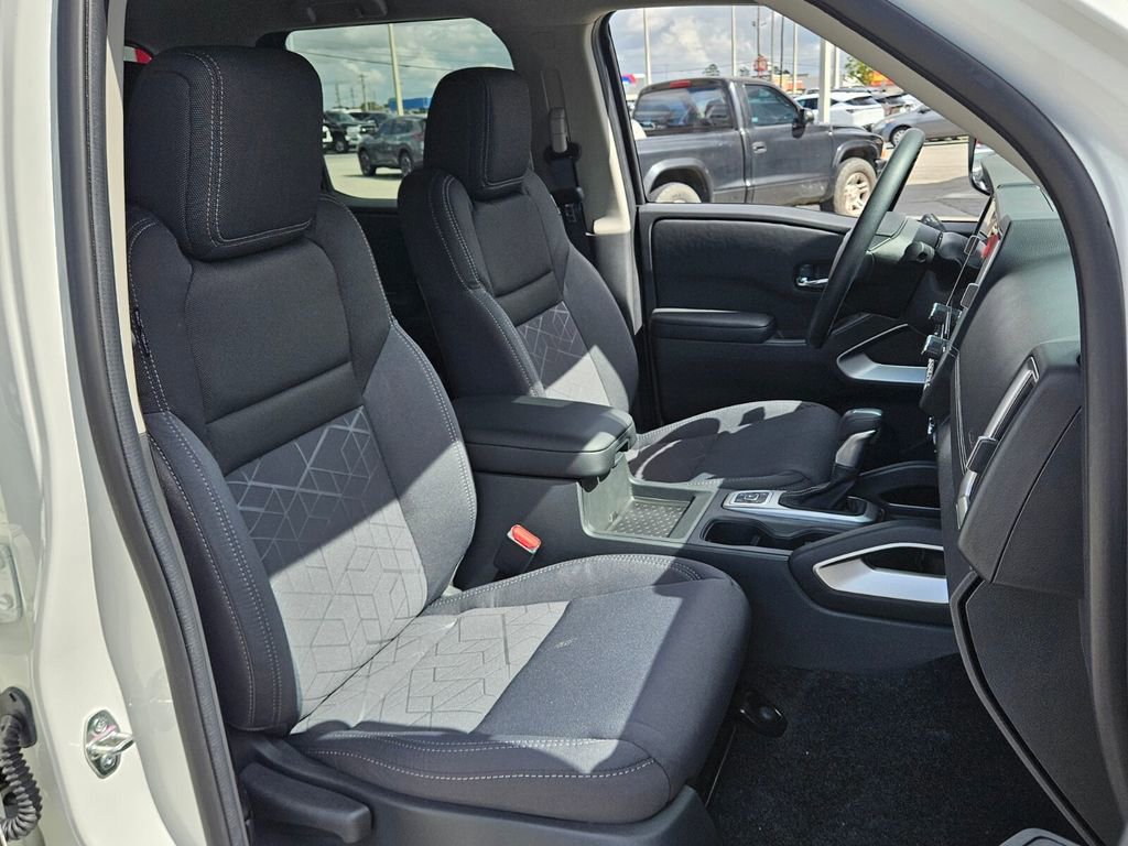 New 2026 Nissan Frontier SV w/ Tow Package image 14