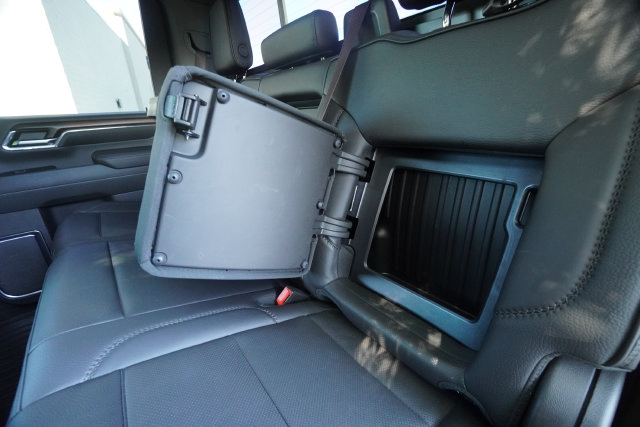 Used 2024 GMC Sierra 3500 Denali AWD/4WD image 30