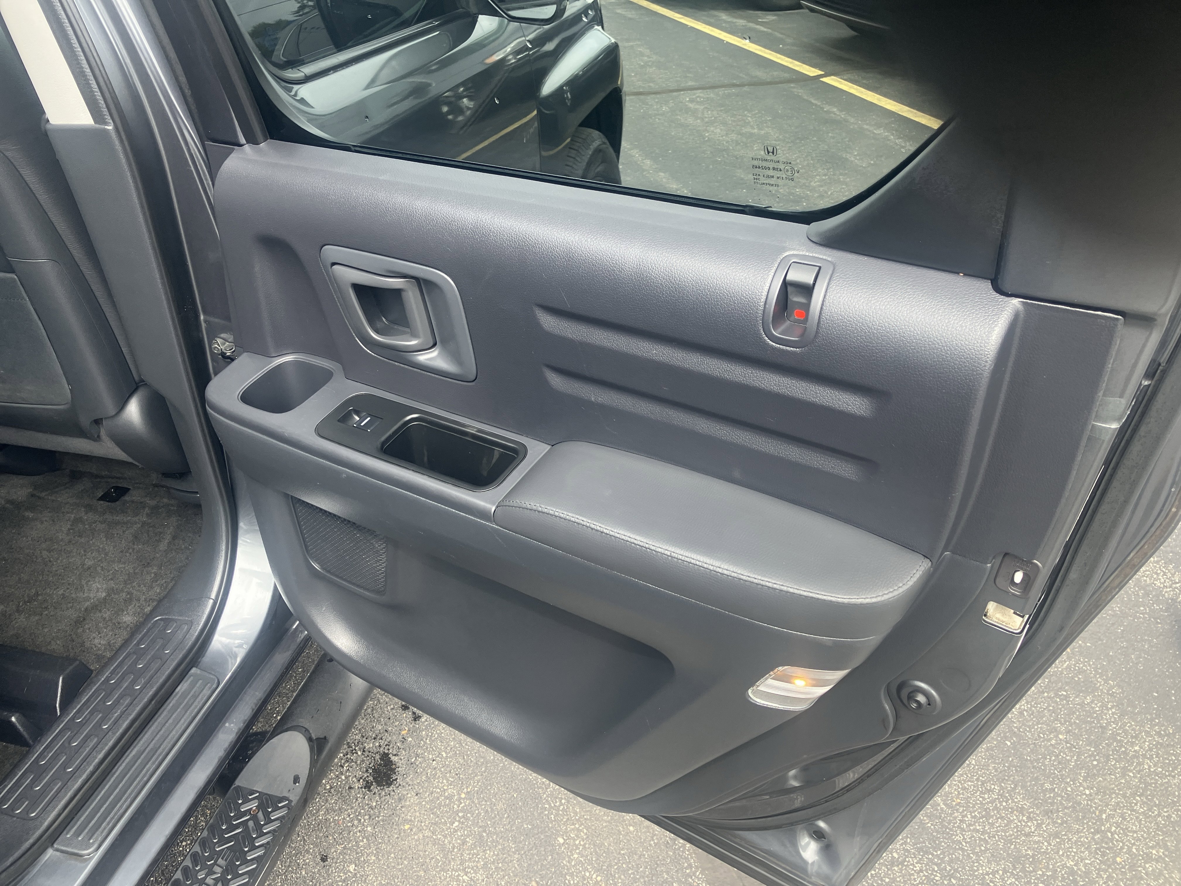 Used 2010 Honda Ridgeline RTL image 11