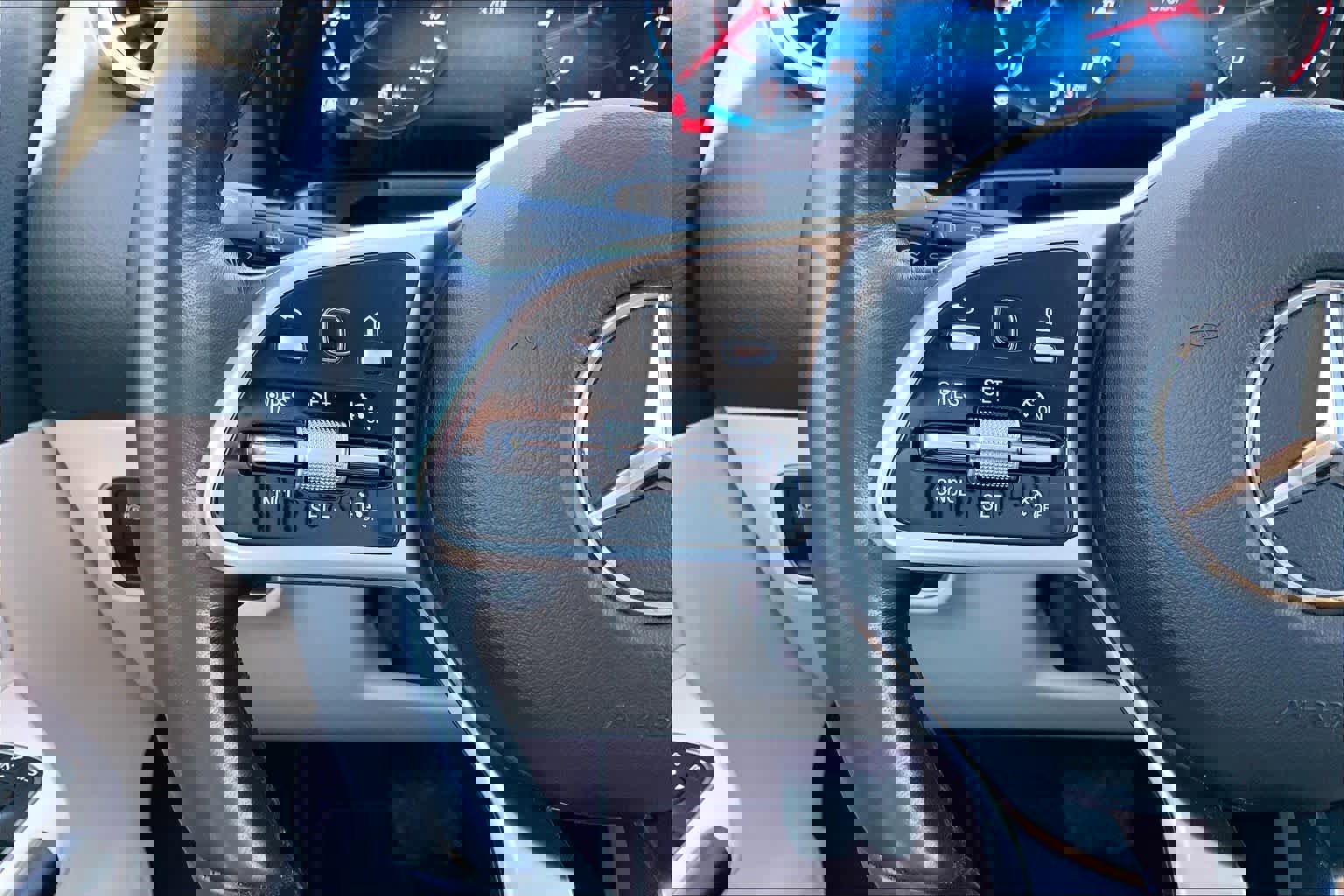 Certified 2023 Mercedes-Benz GLA 250 4MATIC image 23