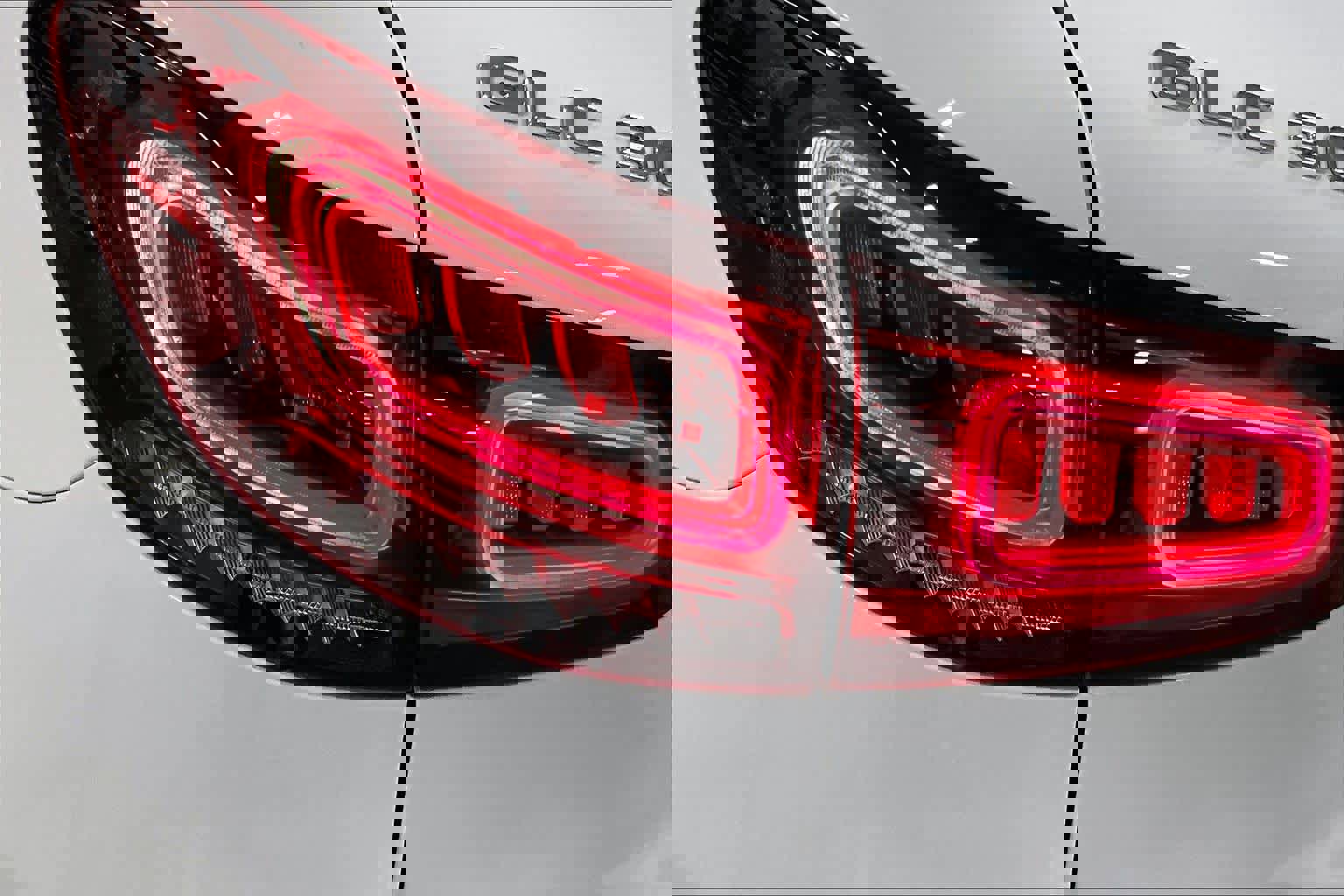 Used 2021 Mercedes-Benz GLC 300 GLC 300 image 31