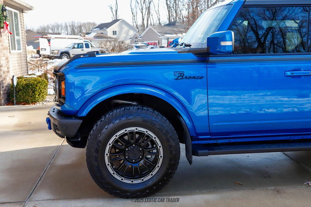 Used 2022 Ford Bronco Outer Banks image 4