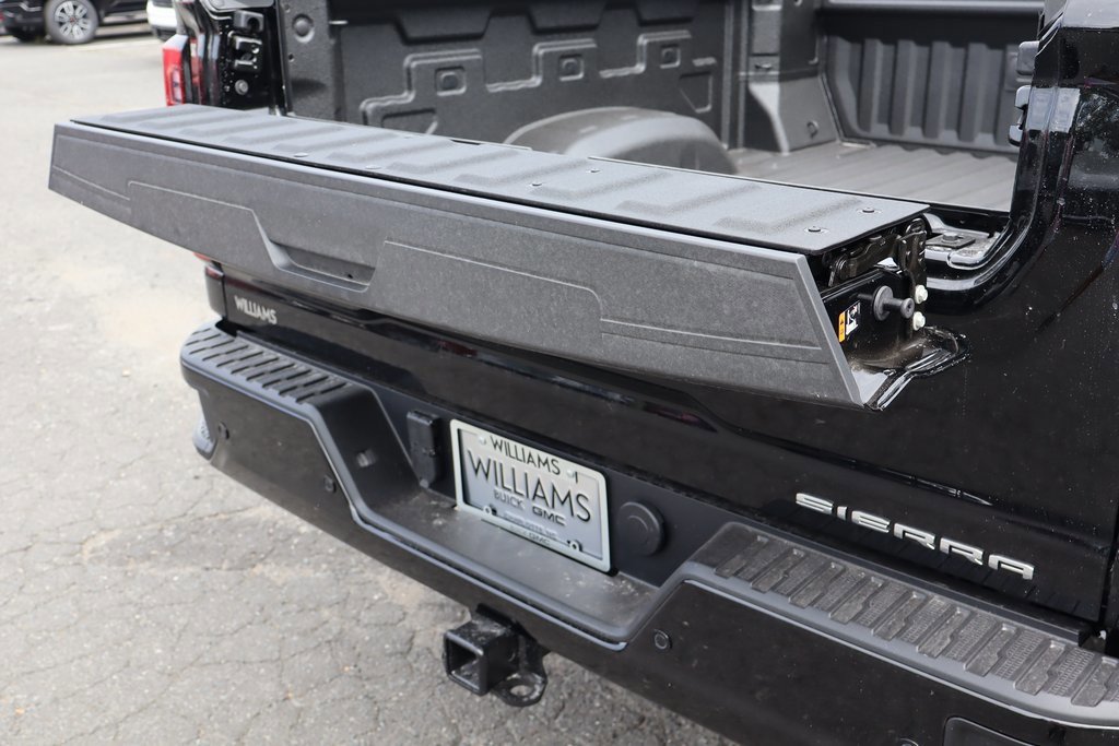 New 2026 GMC Sierra 2500 Denali w/ Denali Reserve Package image 9