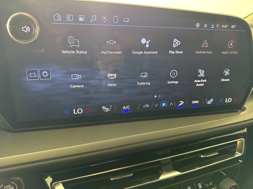 New 2025 Chevrolet Traverse LT w/ Enhanced Driving Package image 18