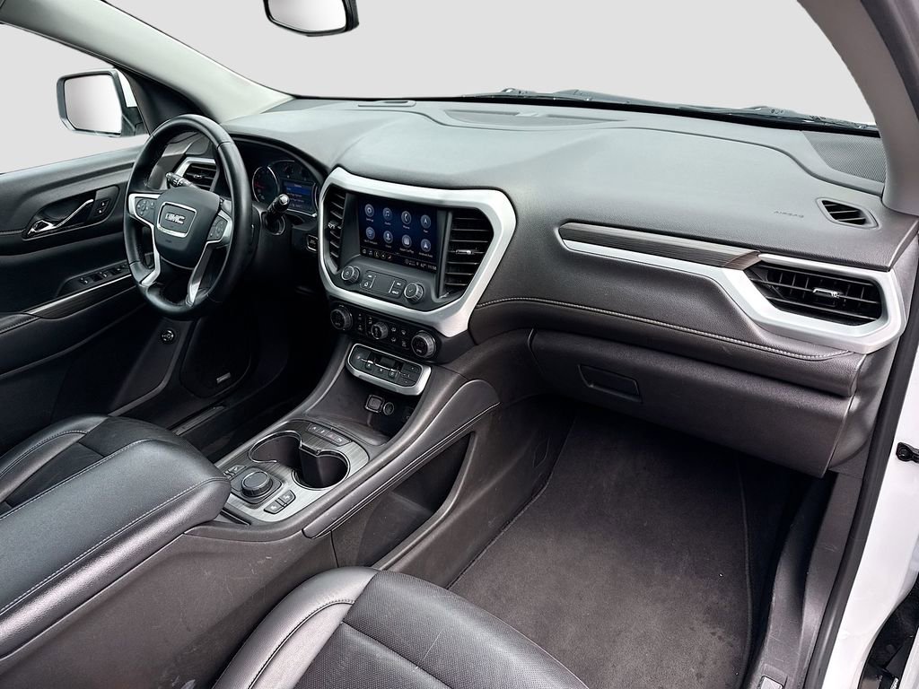Used 2023 GMC Acadia SLT FWD image 32
